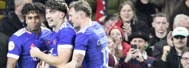 Frankreichs Rugby Union-Spieler im Einsatz bei eine Six Nations-Spiel